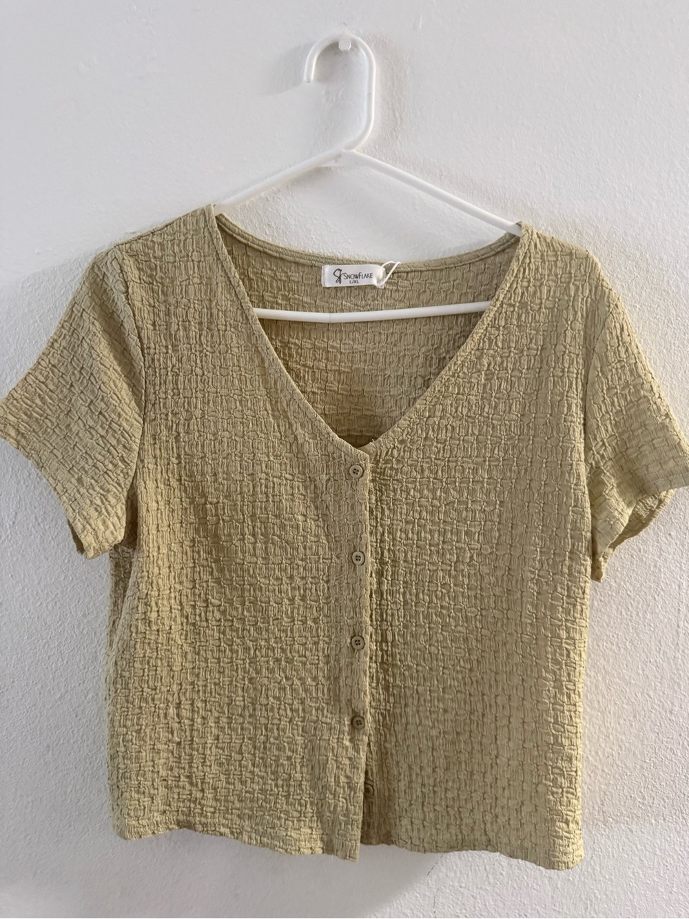 Light Olive Textured Button-Down V-Neck Top — Short Sleeve